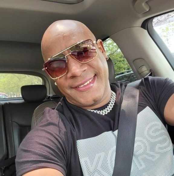 Meet your Posher, Omar - Picture 1 of 1